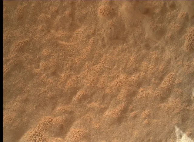 Sol 3639: Mars Hand Lens Imager (MAHLI)