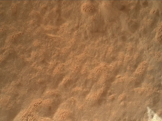 Sol 3639: Mars Hand Lens Imager (MAHLI)