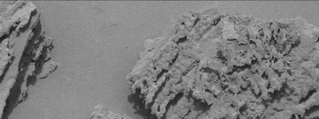Sol 3640: Mast Camera (Mastcam)
