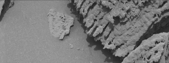 Sol 3640: Mast Camera (Mastcam)
