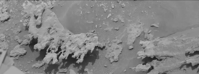 Sol 3640: Mast Camera (Mastcam)