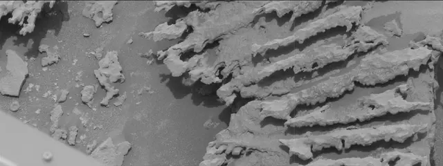 Sol 3640: Mast Camera (Mastcam)