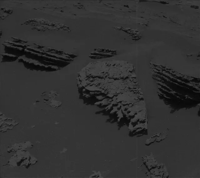 Sol 3640: Mast Camera (Mastcam)