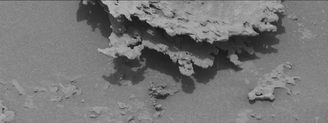 Sol 3640: Mast Camera (Mastcam)
