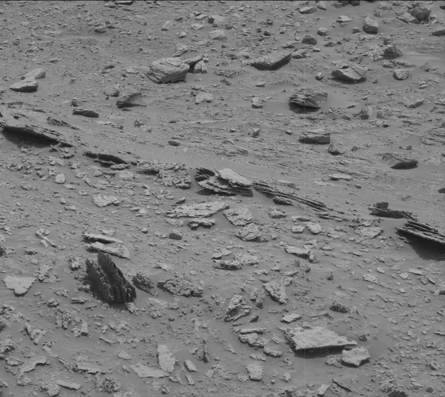 Sol 3640: Mast Camera (Mastcam)