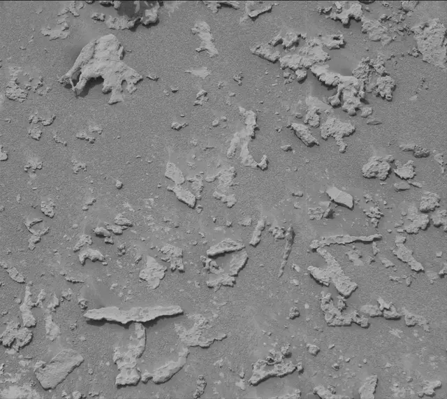 Sol 3640: Mast Camera (Mastcam)