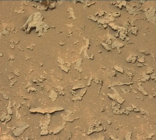 Sol 3640: Mast Camera (Mastcam)