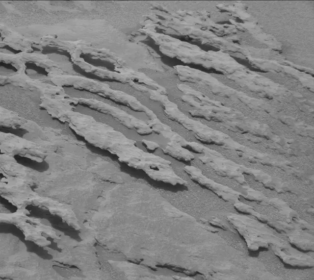 Sol 3640: Mast Camera (Mastcam)