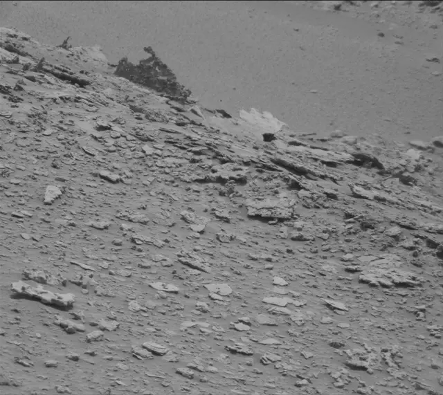 Sol 3640: Mast Camera (Mastcam)