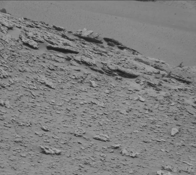Sol 3640: Mast Camera (Mastcam)