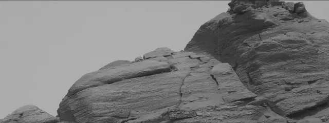 Sol 3641: Mast Camera (Mastcam)