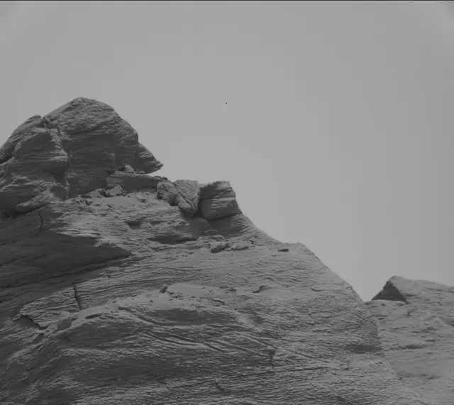 Sol 3641: Mast Camera (Mastcam)
