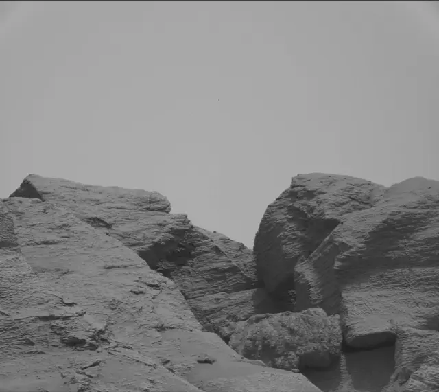 Sol 3641: Mast Camera (Mastcam)
