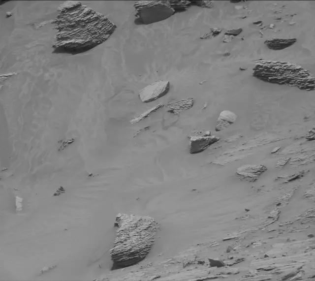 Sol 3641: Mast Camera (Mastcam)