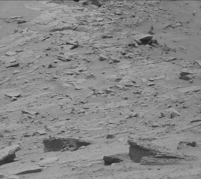 Sol 3641: Mast Camera (Mastcam)