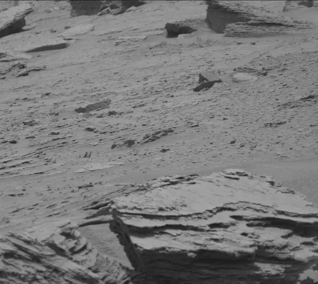 Sol 3641: Mast Camera (Mastcam)