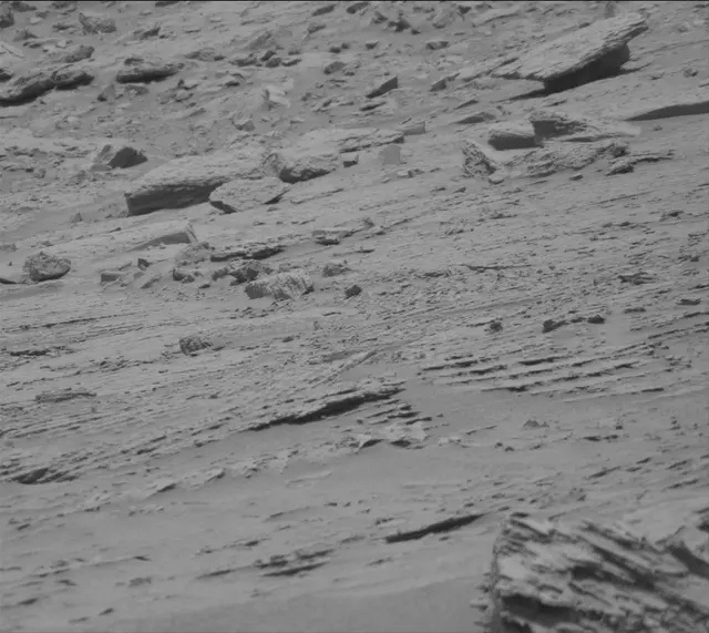 Sol 3641: Mast Camera (Mastcam)