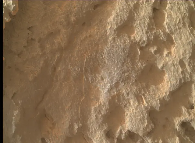 Sol 3641: Mars Hand Lens Imager (MAHLI)