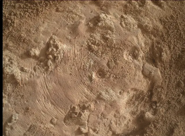 Sol 3641: Mars Hand Lens Imager (MAHLI)