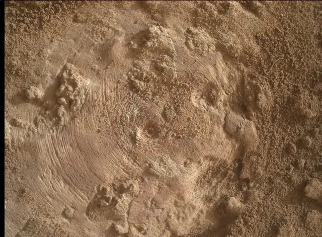 Sol 3641: Mars Hand Lens Imager (MAHLI)