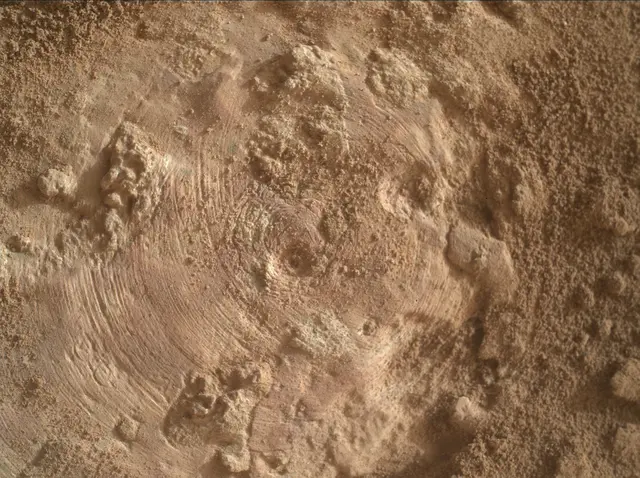 Sol 3641: Mars Hand Lens Imager (MAHLI)