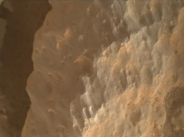 Sol 3641: Mars Hand Lens Imager (MAHLI)