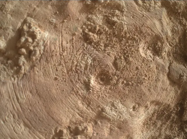 Sol 3641: Mars Hand Lens Imager (MAHLI)
