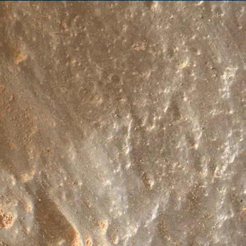 Sol 3641: Mars Hand Lens Imager (MAHLI)