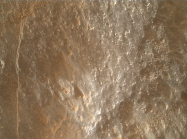 Sol 3641: Mars Hand Lens Imager (MAHLI)