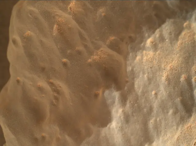 Sol 3641: Mars Hand Lens Imager (MAHLI)