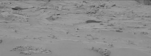 Sol 3642: Mast Camera (Mastcam)