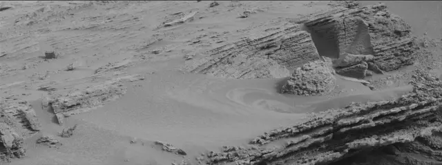 Sol 3642: Mast Camera (Mastcam)