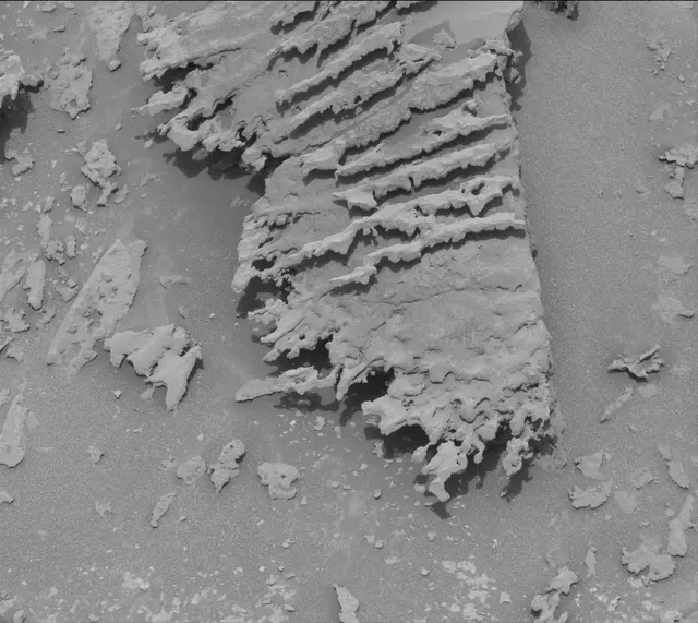 Sol 3642: Mast Camera (Mastcam)