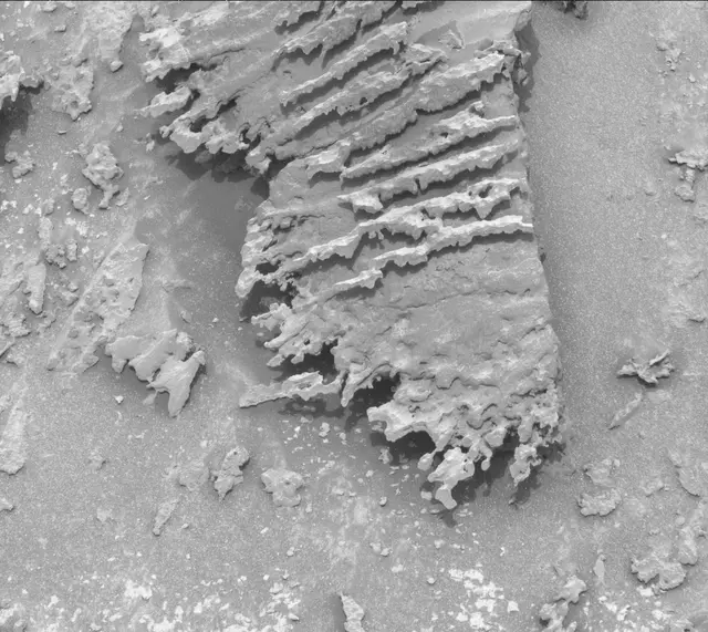 Sol 3642: Mast Camera (Mastcam)