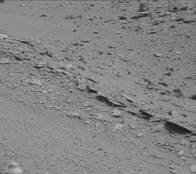 Sol 3642: Mast Camera (Mastcam)