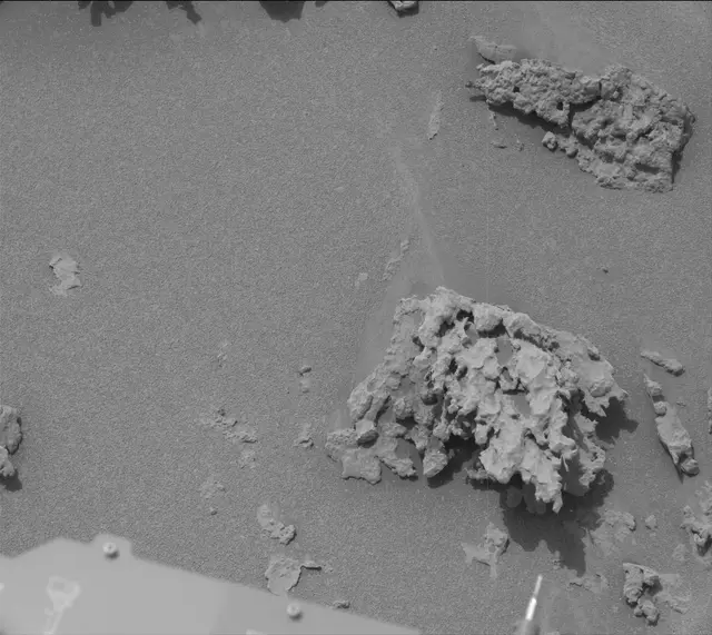 Sol 3642: Mast Camera (Mastcam)