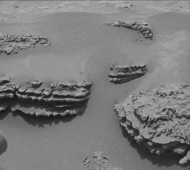 Sol 3642: Mast Camera (Mastcam)