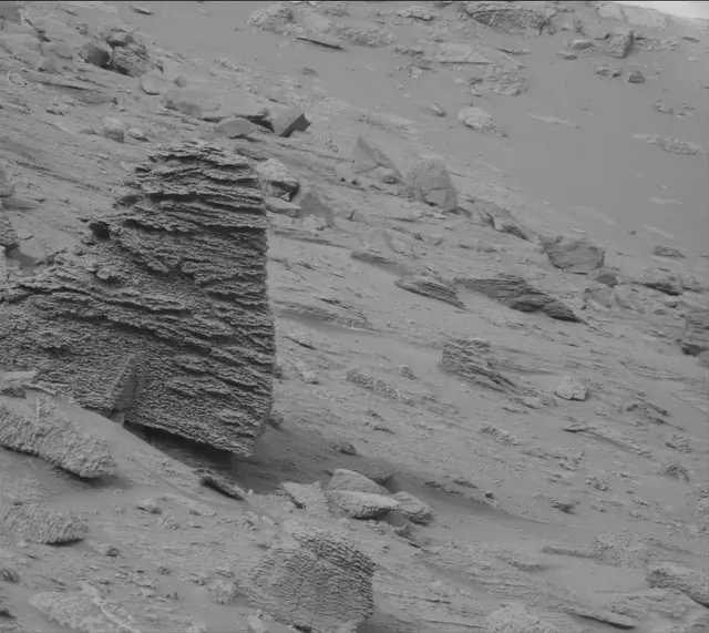 Sol 3642: Mast Camera (Mastcam)