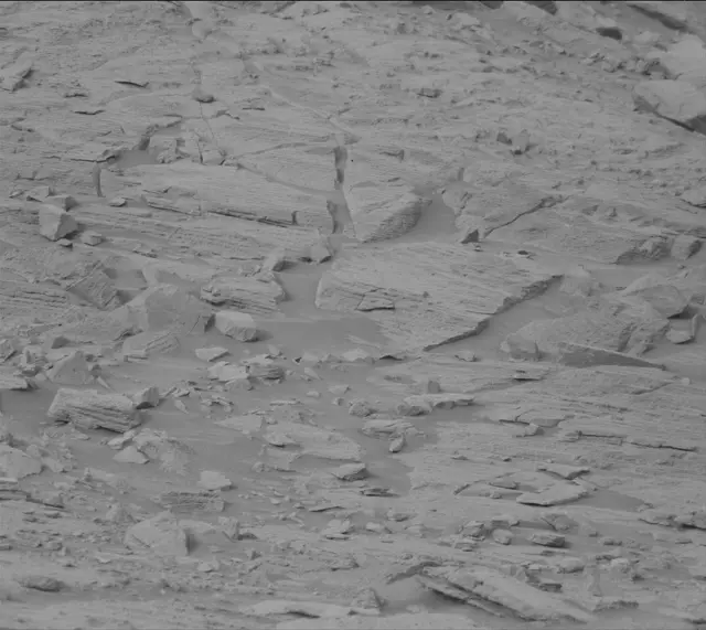 Sol 3642: Mast Camera (Mastcam)