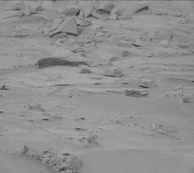 Sol 3642: Mast Camera (Mastcam)