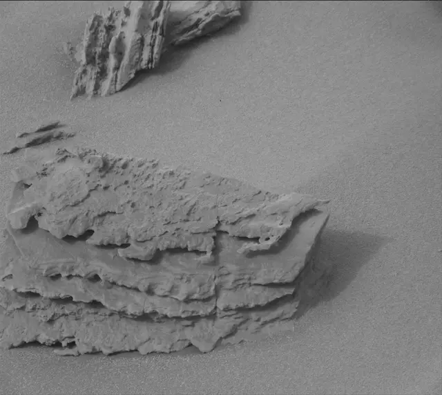 Sol 3642: Mast Camera (Mastcam)