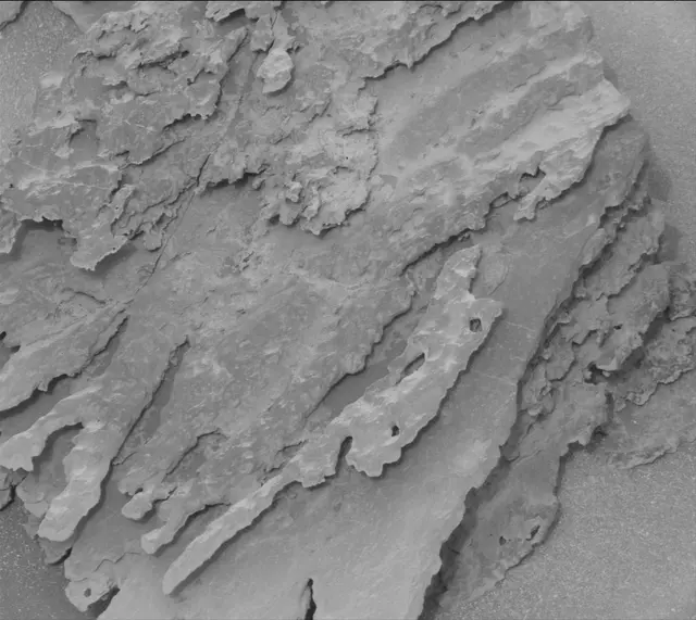 Sol 3642: Mast Camera (Mastcam)