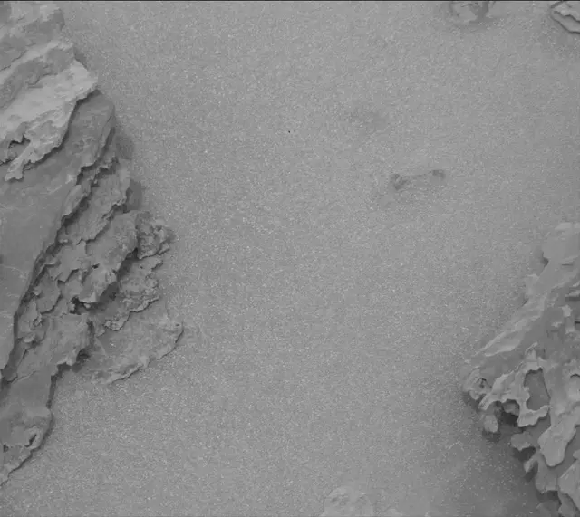 Sol 3642: Mast Camera (Mastcam)
