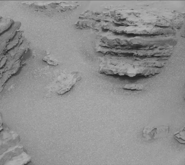 Sol 3642: Mast Camera (Mastcam)