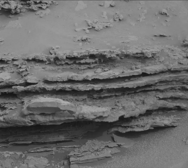 Sol 3642: Mast Camera (Mastcam)