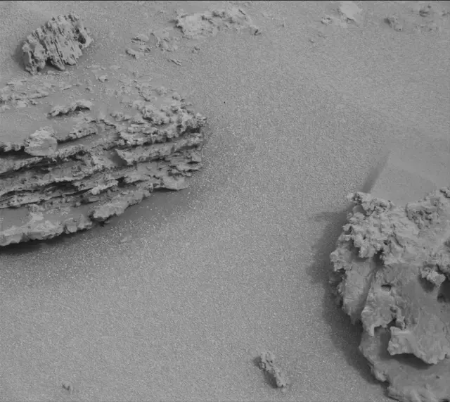 Sol 3642: Mast Camera (Mastcam)