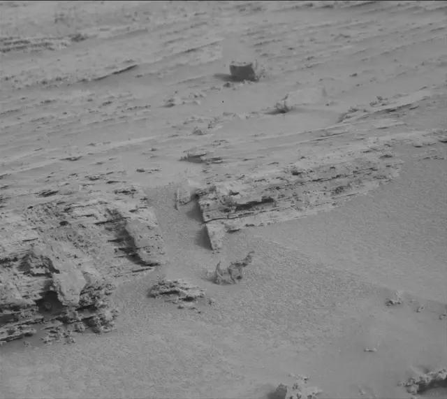 Sol 3642: Mast Camera (Mastcam)