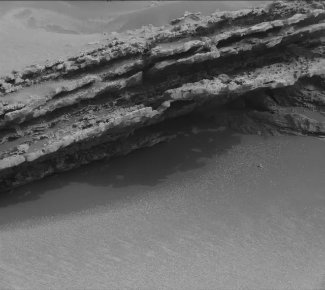 Sol 3642: Mast Camera (Mastcam)