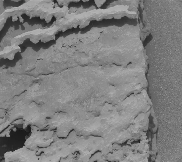 Sol 3642: Mast Camera (Mastcam)