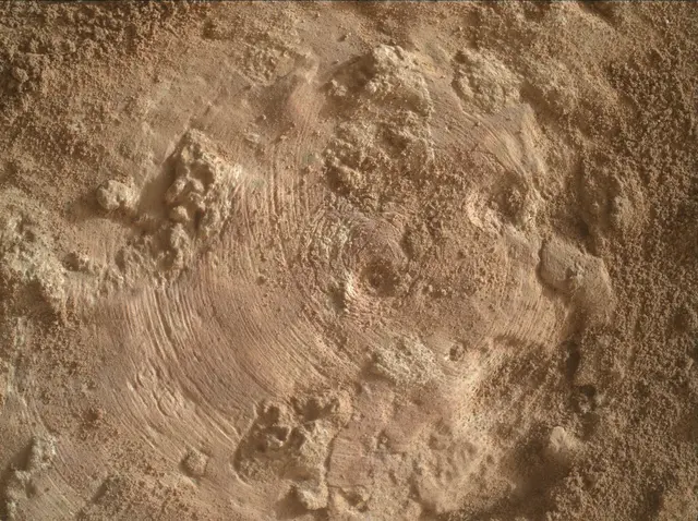 Sol 3642: Mars Hand Lens Imager (MAHLI)